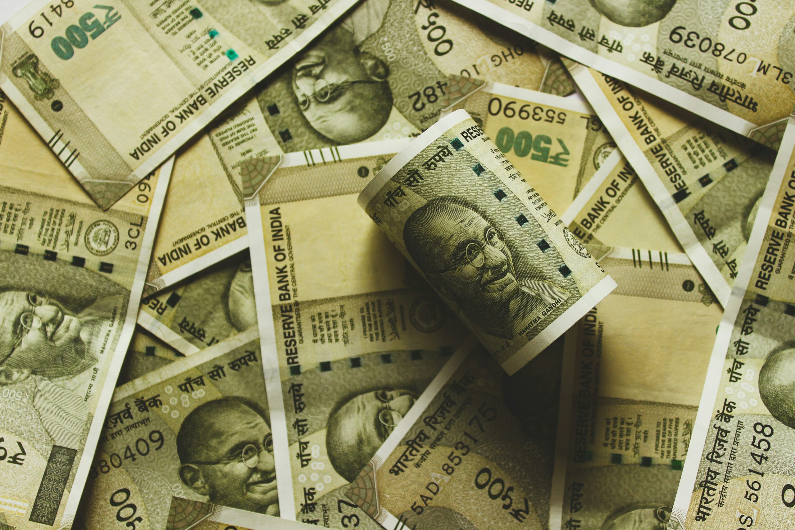 How to Save ₹10,000 Per Month on a ₹25,000 Salary (2026 Guide)